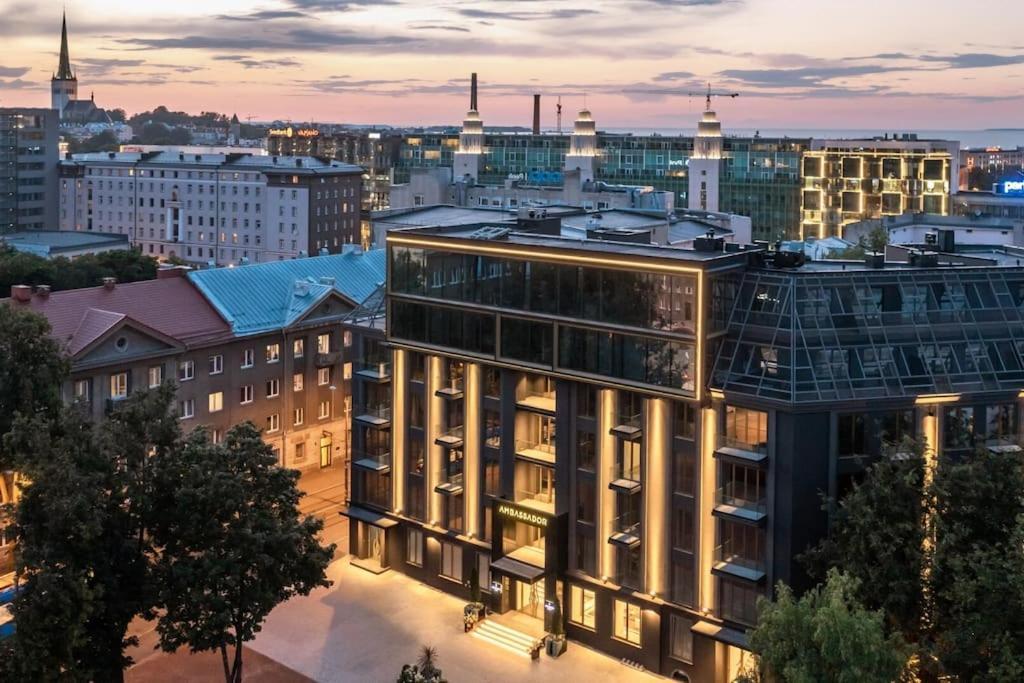 Modern Apartment In The Heart Of タリン エクステリア 写真